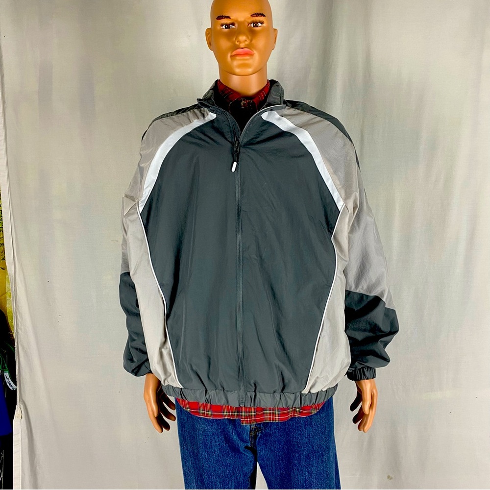 Bershka grey and white windbreaker size XL